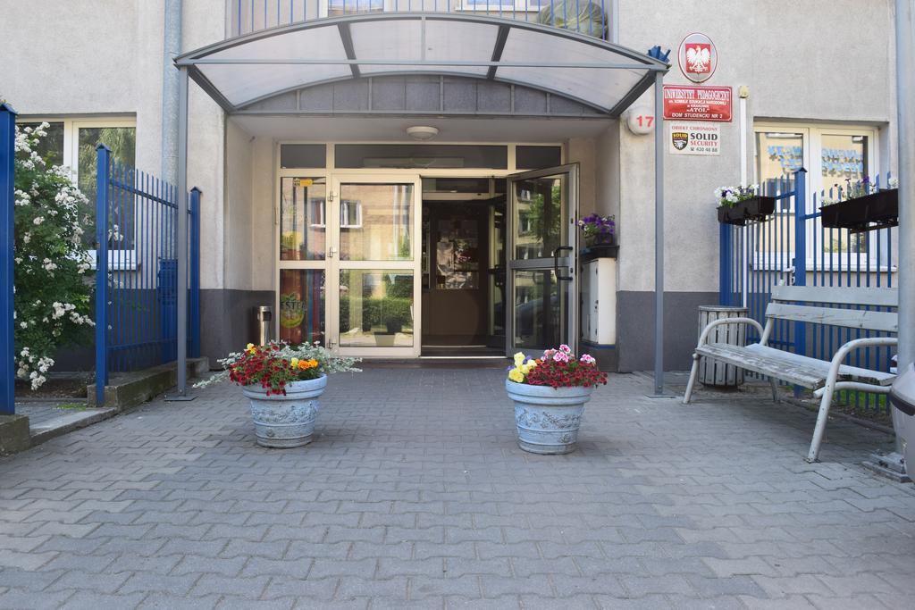 Albergue Dom Studencki Atol Cracovia Exterior foto